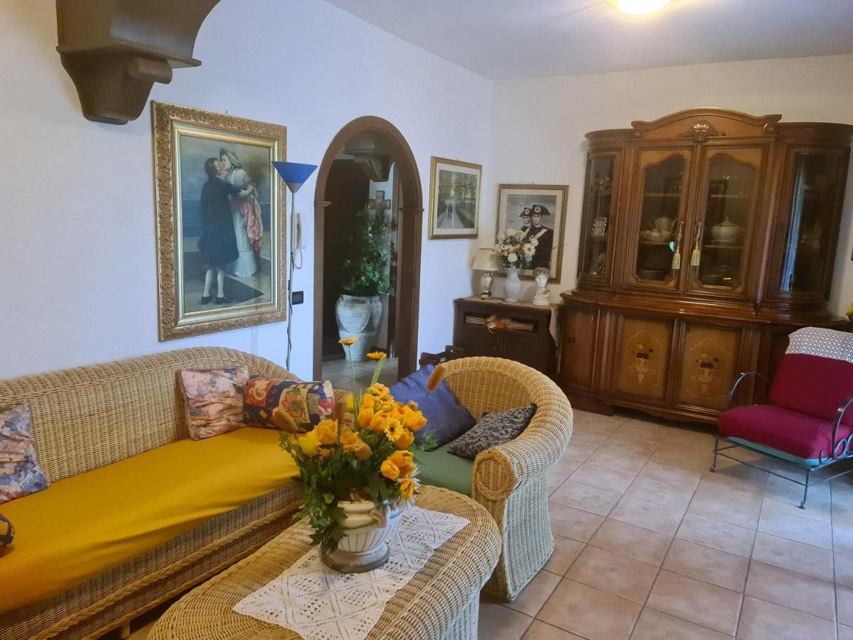 Novadomus Otel Corfinio Dış mekan fotoğraf
